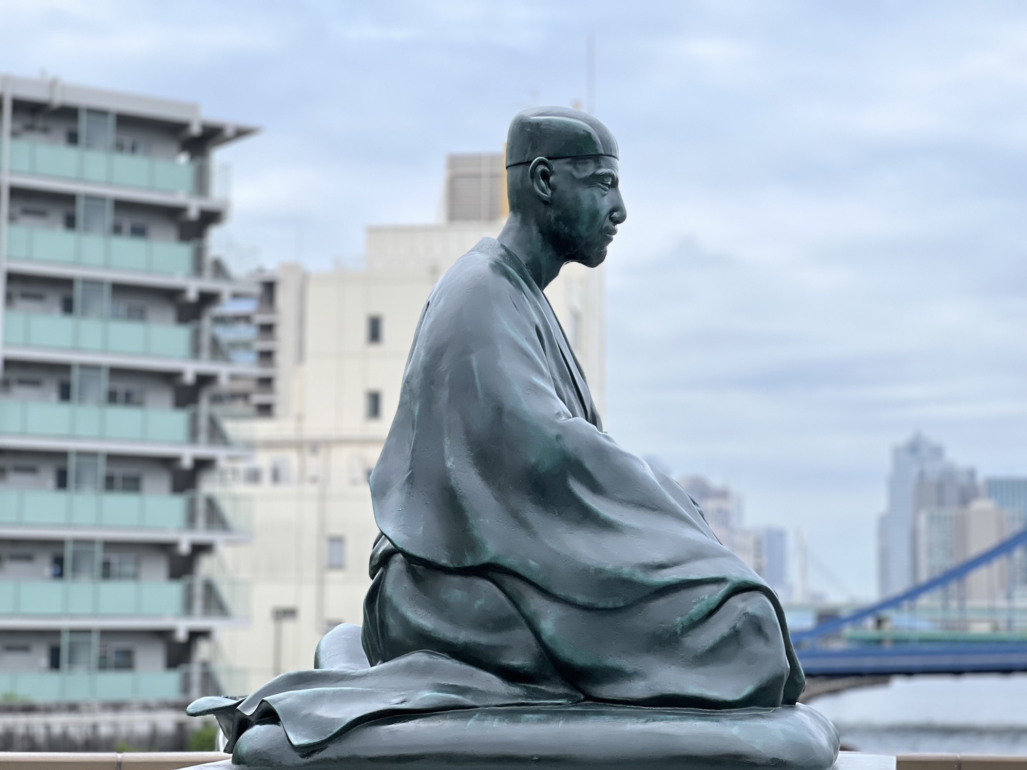 芭蕉像