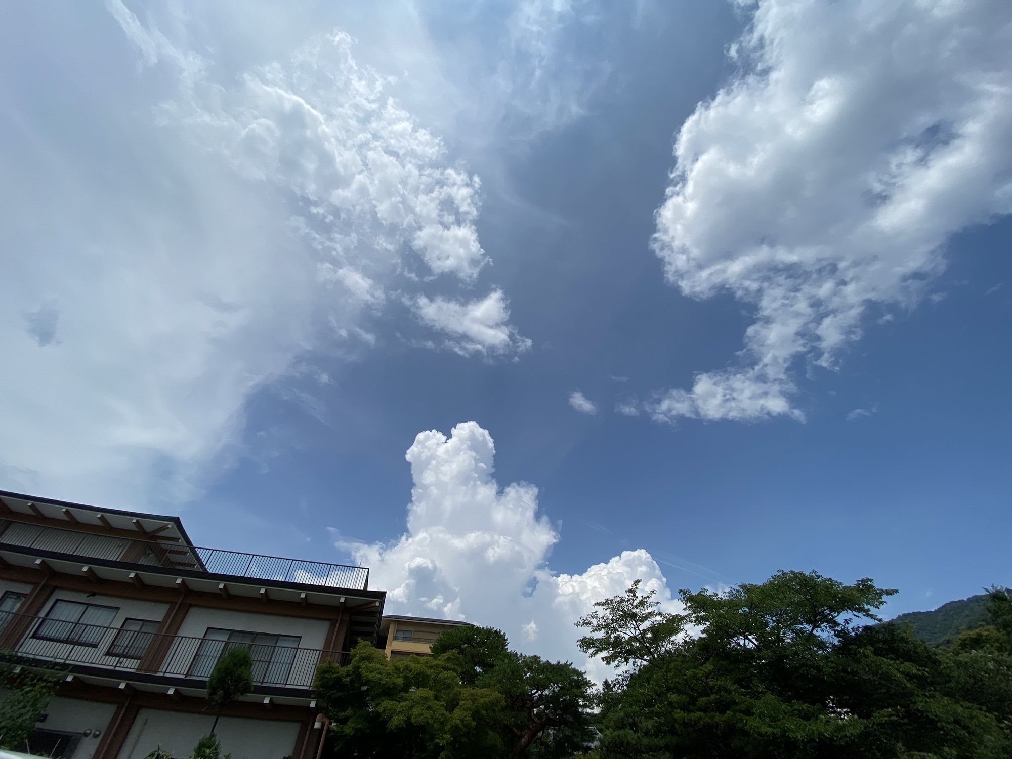 雨上がりの空