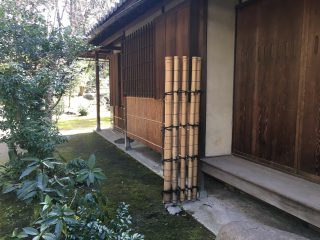 茶室「保眞斎」側面