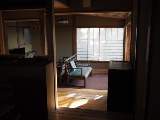 湊のやど／出雲屋敷